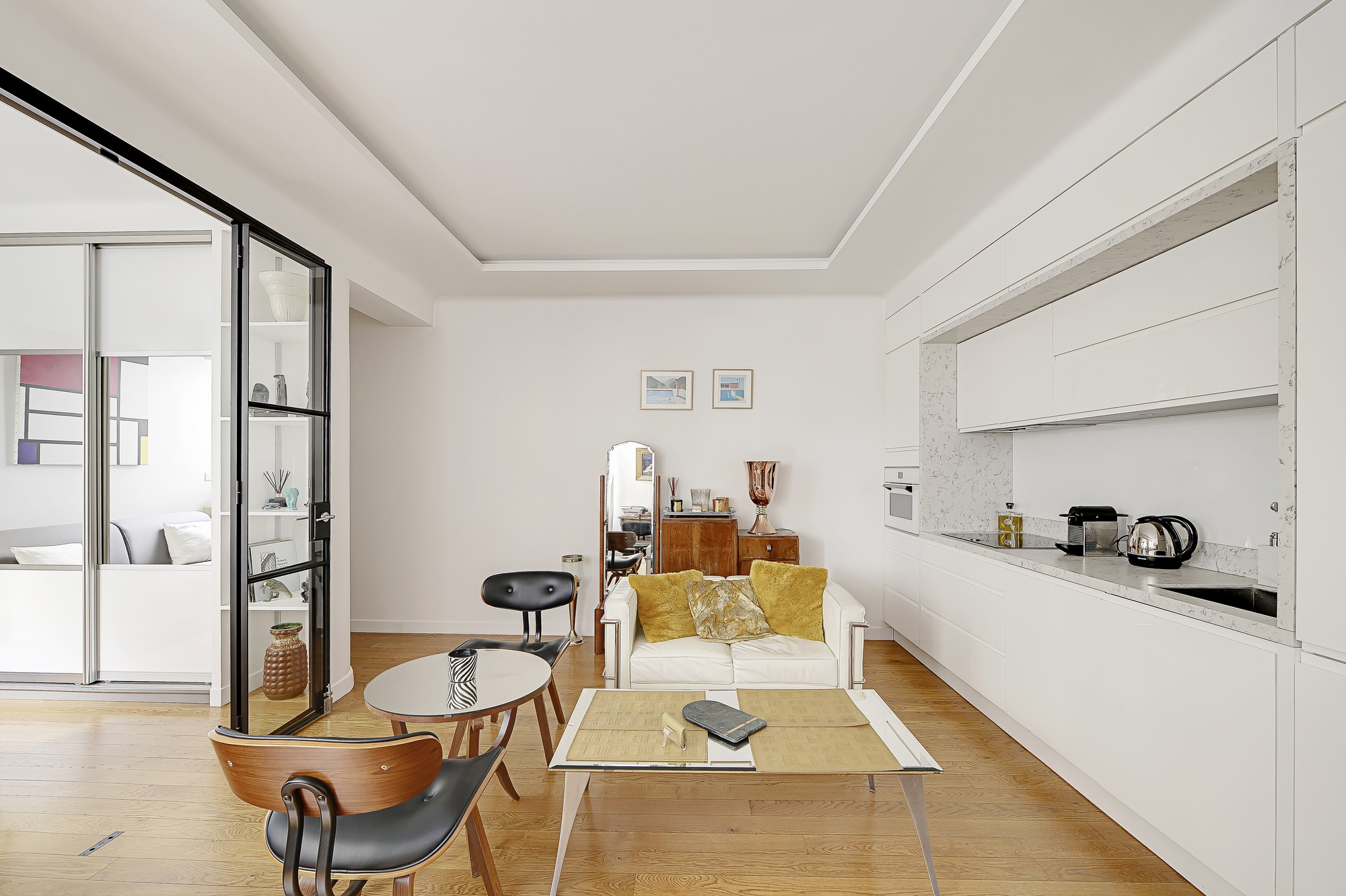 Bel appartement designé par l'Atelier Cuisinella